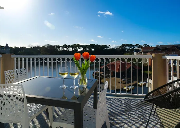 Vue Sur Le - Port Bourgenay